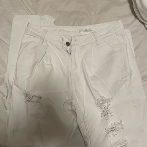 Cut out baggy white jeans